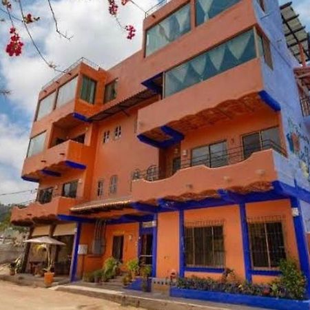 Posada Las Flores ロス・アヤラ エクステリア 写真